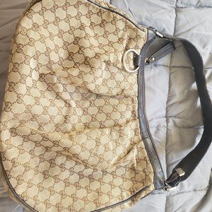 Gucci authentic should bag